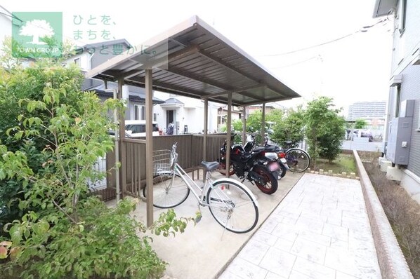 グローリアコート Aの物件内観写真